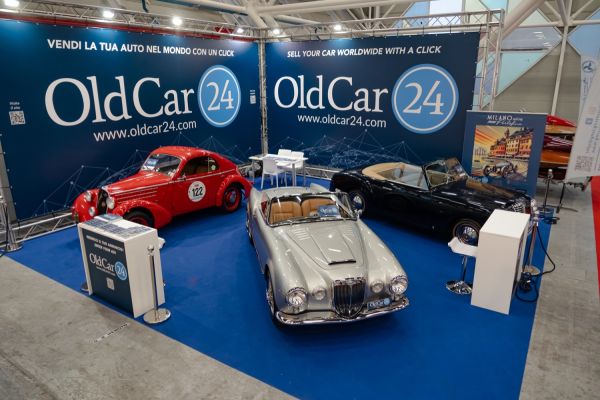 Auto e Moto d’Epoca Bologna, la fiera delle vetture storiche più grande d’Europa 